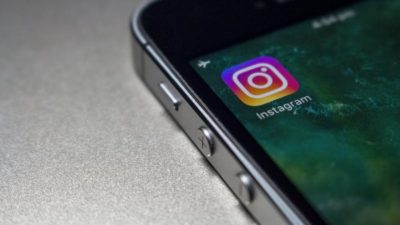 Instagram, hikayeler özelliğinde de değişikliğe gidiyor.