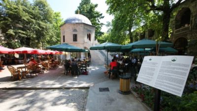 Bursa, Osmanlı döneminden miras kalan hanları, çarşıları ve tarihi dokusuyla